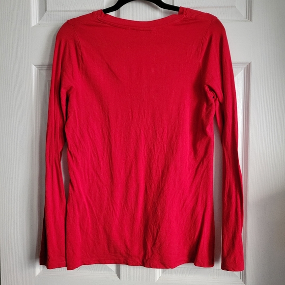 V-Neck Long Sleeve Top - Picture 2 of 9